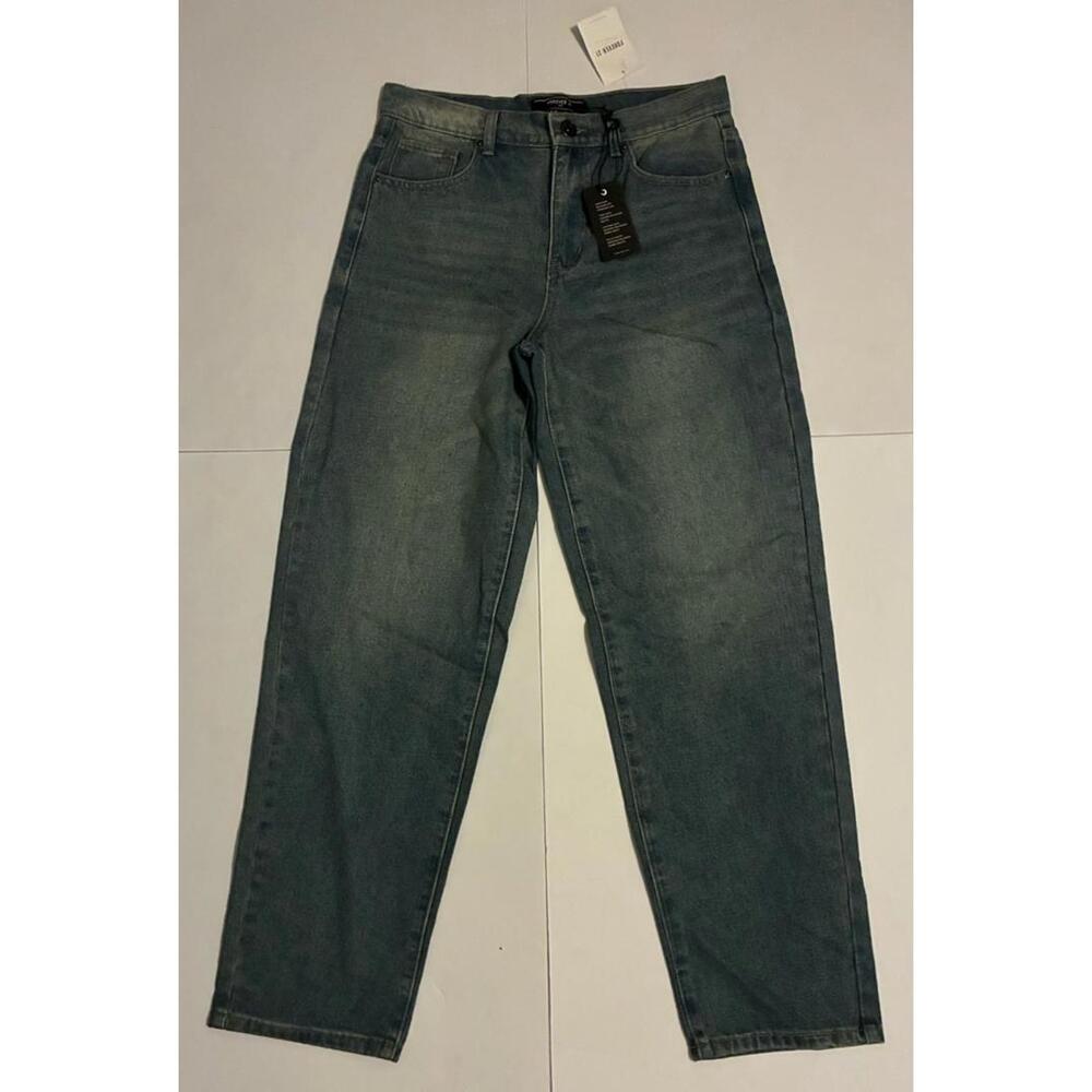 Forever 21 Men’s Straight Leg Jeans Size 30 Light Wash Denim NWT